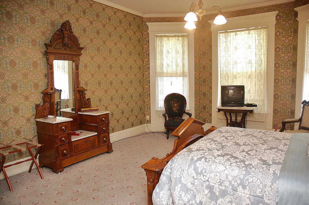 The Grand Anne Bed And Breakfast Keokuk Ngoại thất bức ảnh
