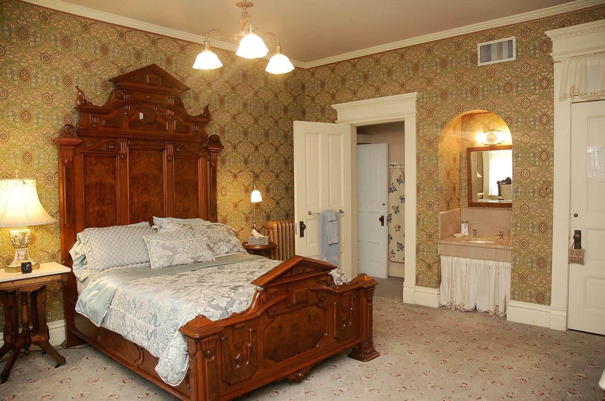 The Grand Anne Bed And Breakfast Keokuk Ngoại thất bức ảnh