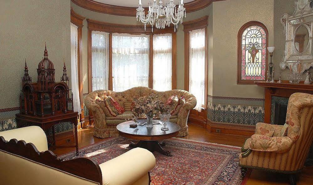 The Grand Anne Bed And Breakfast Keokuk Ngoại thất bức ảnh